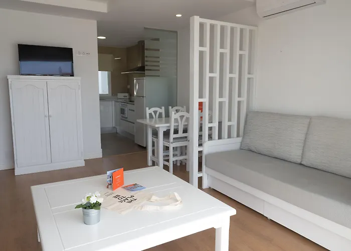 Naranjos Menorca Apartahotel