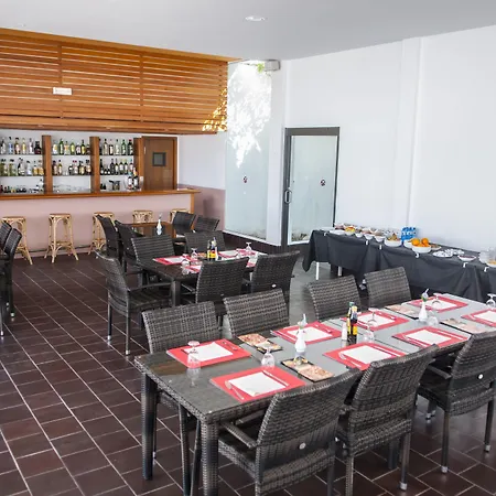 Aparthotel Naranjos Menorca S'Algar