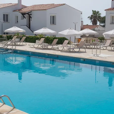Naranjos Menorca Aparthotel 4*