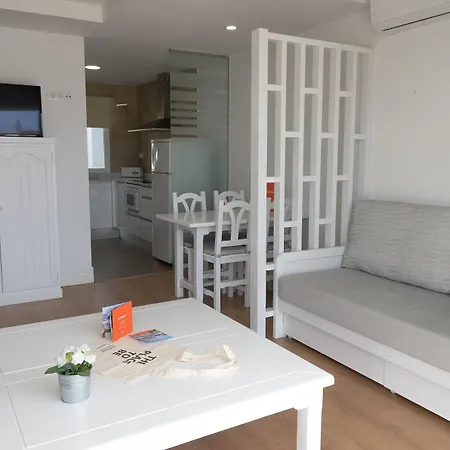 Апарт-отель Naranjos Menorca 4*