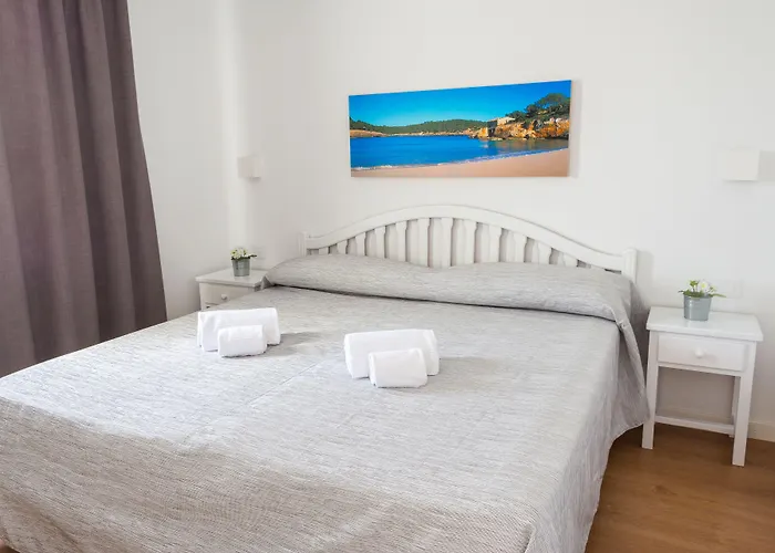 Hotel apartamentowy Naranjos Menorca 4*